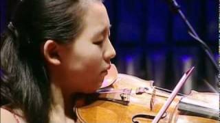 Anna Lee in the Junior Finals of the Menuhin Competition Oslo 2010 [upl. by Marion691]