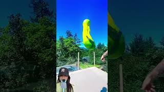 BOLA MINION MELAYANG ⁉️ISI NYA AIR BIRU 😍😱shorts funny dubbing [upl. by Mcgrody954]