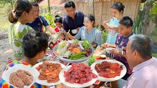 Chef Sros collect beef part to cook quotBeef over fire grillquot eating tofu sauce  Delicious family meal [upl. by Ahsen]