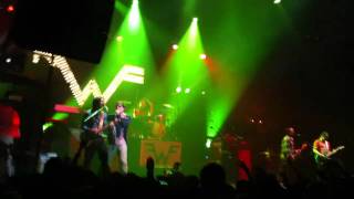 Weezer live  Suzanne  Memories Tour Roseland Ballroom New York City 121810 in HD [upl. by Namsaj370]