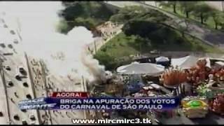 Apuração do carnaval de São Paulo acaba em confusão e incendio dos carros alegorios [upl. by Terr]