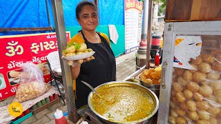 Ahmedabad Hardworking Lady Selling Ragda Panipuri With 5 Different Flavours Of Water Rs 30 Only😱 [upl. by Aitam]