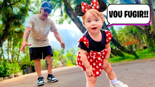 A HAILEY FUGIU CORRENDO na DISNEY pela PRIMEIRA VEZ Pai Também Vloga [upl. by Neelyahs]