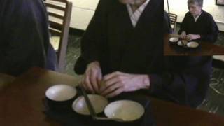 Oryoki Basic Instructions with a Zen Master Jan Chozen Bays Roshi Mindful Eating Workshop [upl. by Ycat]