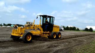 Noram 65e Road Grader [upl. by Eruot]