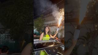 kirrak sitha grand velcome Entry  Bigg Boss 8 kirrak Seetha welcome Celebrations [upl. by Marlon545]