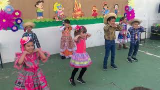 Festa Junina Creche Abelha Zum Zum FHEMIG 2023 [upl. by Llaccm384]