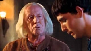 Merlin Funny moments ITA 1x05 [upl. by Asilet]