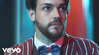 Valerio Scanu  Finalmente piove Video Ufficiale Sanremo 2016 [upl. by Nidia]