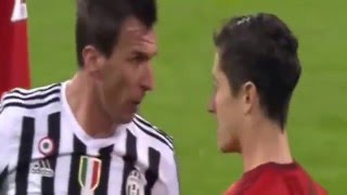 MANDZUKIC vs LEWANDOWSKI  STARCIE [upl. by Ydda894]