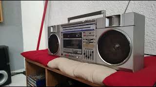 Beltek SRC550 Sharp GF 7600 GhettoblasterBoombox 3 [upl. by Durst590]