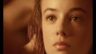 Alizée  Moi Lolita Clip Officiel HD [upl. by Mauceri]