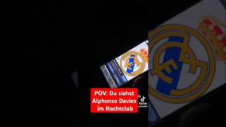 Alphonso Davies reagiert auf Real Madrid Logo [upl. by Alurta]