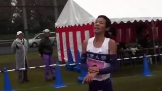 2012府中多摩川マラソン ハーフの部 優勝上野渉選手 with ゆりーと [upl. by Ferrick199]