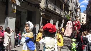 gegants i capgrossosGirona [upl. by Obidiah]