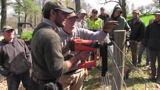 Wellscroft Fence Systems  New Cordless ST400i Stapler from StockAde  Demo [upl. by Lede]