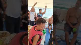 islandhoppingsession minivlog gilutonganisland 113024 trendingpost [upl. by Silda]