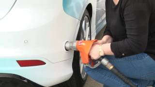 How to fill an Autogas LPG Car in the UK  GasGuard nozzle [upl. by Baudelaire]