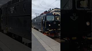 Rc6 Tåg passerar vid Sundbyberg Station [upl. by Sobel]