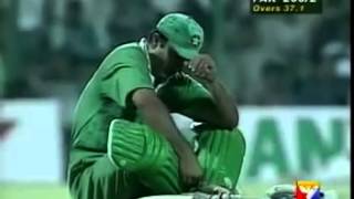 Saeed Anwars 194 vs India 1997 21st may [upl. by Newbill]