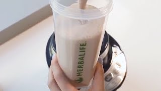 How to make an Herbalife Shake using Herbalife Formula 1 Chocolate Flavor  Herbalife Advice [upl. by Ezeerb]