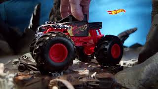 Hot Wheels Monster Trucks 124 Arabalar [upl. by Ezra]