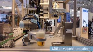 Kollaboration auf allen Ebenen  21 Anwendungen mit Universal Robots auf der Hannover Messe 2017“ [upl. by Nnalatsyrc]