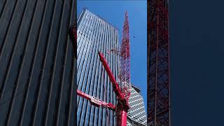 Lifting an air conditioner to a 180 meter building Good tools and machinery make work easy [upl. by Felecia]