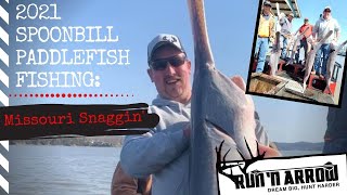 Spoonbill Paddlefish Fishing 2021 Missouri Snaggin [upl. by Cassandra]