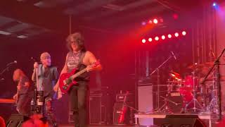 Jack Russell’s Great White  Rock Me Great White live at BMI Event Center Versailles OH 12123 [upl. by Nospmas636]