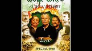 The Wolfe Tones Live  Paddle Your Own Canoe [upl. by Hayarahs]