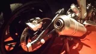 Mahindra Mojo exhaust note [upl. by Ziwot]