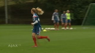 Vrouwen maken zich op voor clash met koploper [upl. by Pyne]