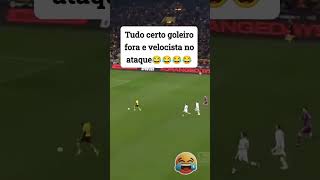 Tudo certo goleiro velocista no ataque 🤣🤣🤣🤣🤣 naoflopa futebol engraçado [upl. by Minardi736]