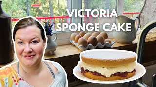 TRADITIONAL VICTORIA SPONGE CAKE  For my 40th birthday  cake victorian cakerecipe oldrecipe [upl. by Aran]