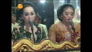 Gending jawa klasik quot Karawitan Ngudilaras quot Gong Mbanyuning  Live Sawit Karangpelem Part 1 [upl. by Robyn525]