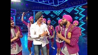 Hrithik Roshan Viral Dance on Nach Punjaban  Bhangra by Hrithik [upl. by Charmain629]