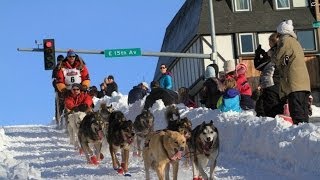 Watch Close finish in Alaska Iditarod race [upl. by Myra]