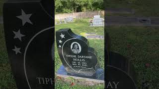 Liyah and Lianas world 1st time visiting their sister Tiphne Darshay Hollis grave site [upl. by Ijneb360]