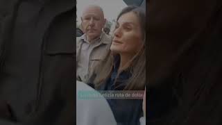 La tensa visita de Felipe VI y doña Letizia a Valencia [upl. by Naitsyrk]