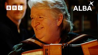 Phil Cunningham  The Hut Set  Transatlantic Sessions  BBC ALBA [upl. by Janith455]