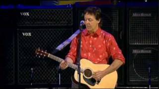 Paul McCartney  Blackbird Live [upl. by Vullo]