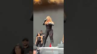 Bebe Rexha kicks out an audience member after they attempted to throw an object [upl. by Halford202]