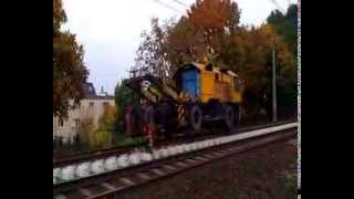 12 10 2013 iskrowa zgrzewarka szyn Bahn Technik Wrocław w Gryfinie [upl. by Nyltiac]