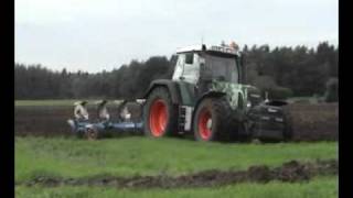 Fendt 716 Vario TMS beim pfluegenwmv [upl. by Falito446]