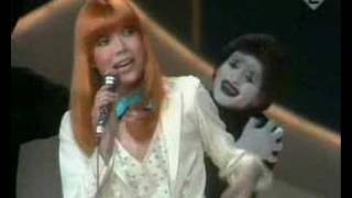 Theater  Katja Ebstein  eurovision 1980 [upl. by Jilleen370]