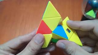 Tutorial para resolver el pyraminx 3x3 solución 100 intuitiva [upl. by Fabiolas]