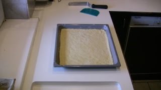 Hefe Blechkuchen Schritt für Schritt mit Rezept [upl. by Conger66]