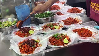 This 90 Year FAMOUS Stall in PENANG Sells the BEST Mee Goreng in Malaysia  Bangkok Lane  街头小吃 [upl. by Asyle919]