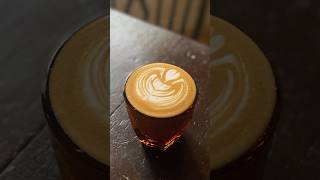 Latte art on cortado latteart cortado latteart coffee cafelatte coffeeaddict thirdwave [upl. by Notserk]